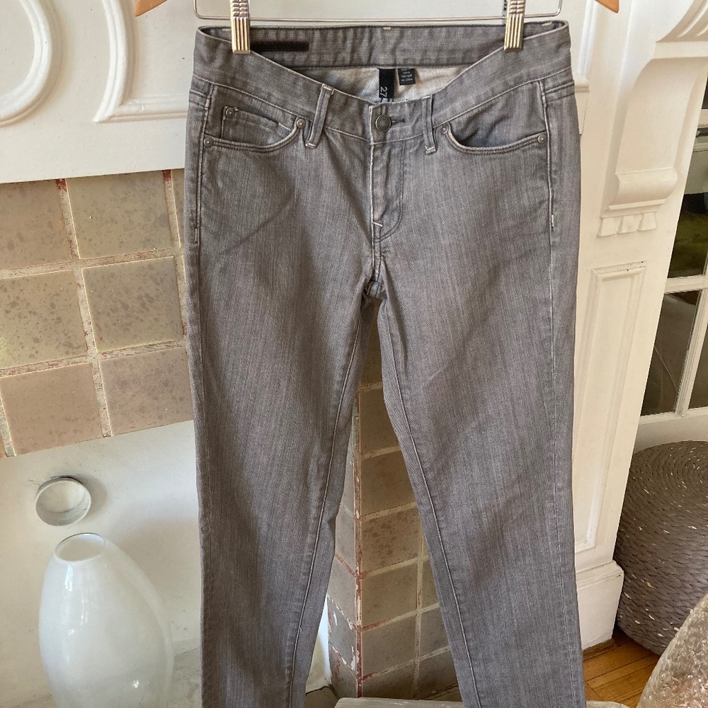 Club Monaco Ella Skinny low rise washed grey cotton jeans